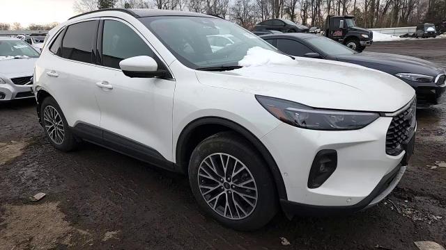 2024 Ford Escape - zdjęcie 14
