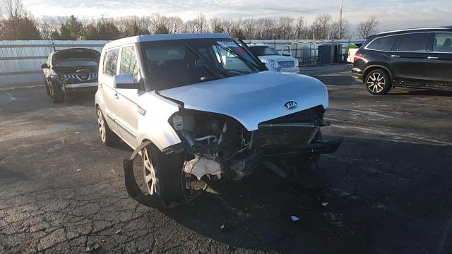 2013 Kia Soul Base - zdjęcie 14