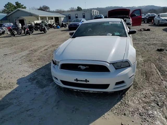 2014 Ford Mustang - zdjęcie 14