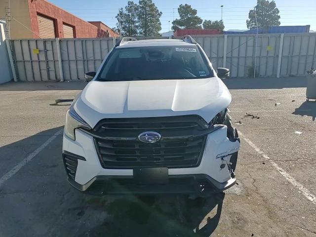 2023 Subaru Ascent Limited - zdjęcie 14