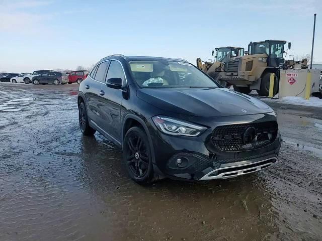 2021 Mercedes-Benz Gla 250 4Matic - zdjęcie 14