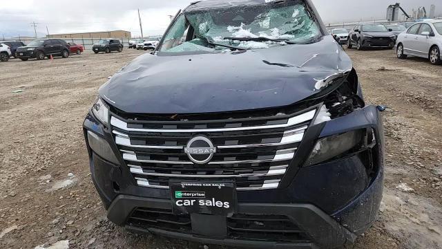 2024 Nissan Rogue Sv - zdjęcie 14