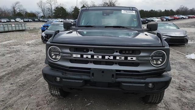 2021 Ford Bronco Base - zdjęcie 14