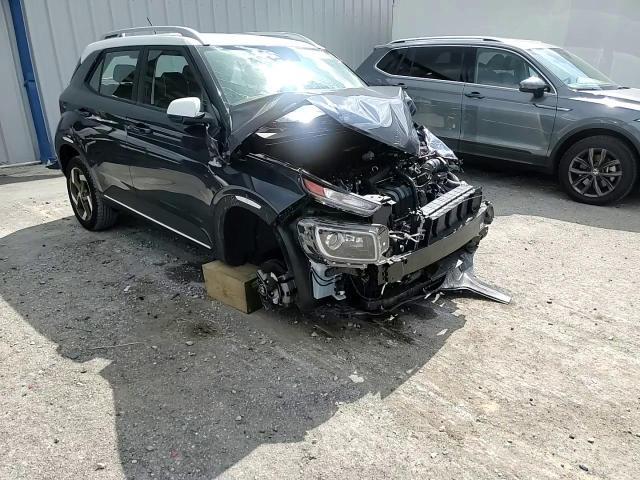 2024 Hyundai Venue Limited - zdjęcie 15