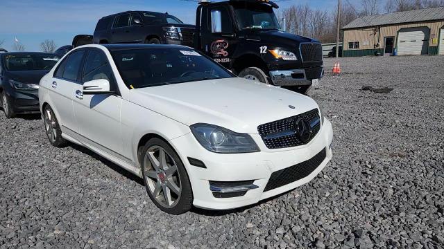 2014 Mercedes-Benz C 300 4Matic - zdjęcie 13