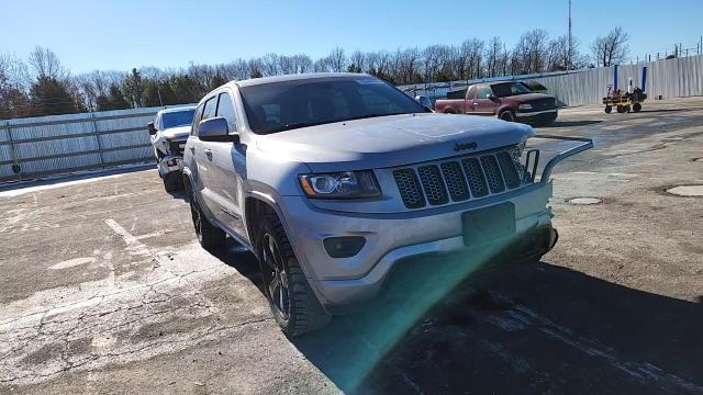 2015 Jeep Grand Cherokee Laredo - zdjęcie 14