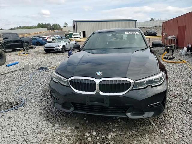 2020 BMW 330Xi - zdjęcie 13