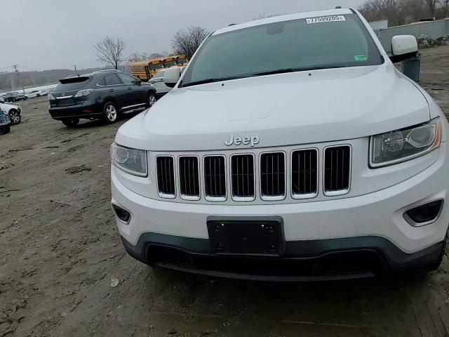 2015 Jeep Grand Cherokee Laredo - zdjęcie 15