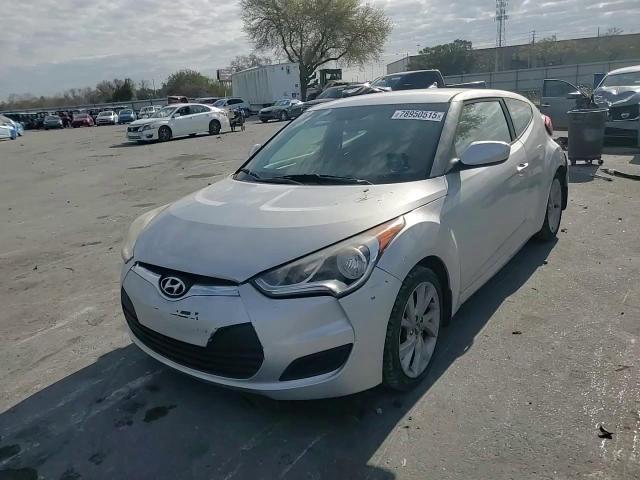 2016 Hyundai Veloster Base - zdjęcie 13
