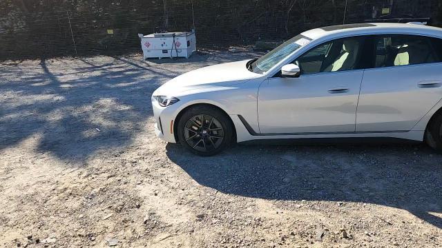 2025 BMW I4 - zdjęcie 13