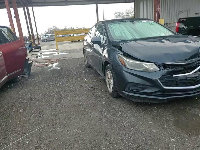 2018 Chevrolet Cruze Lt - zdjęcie 13