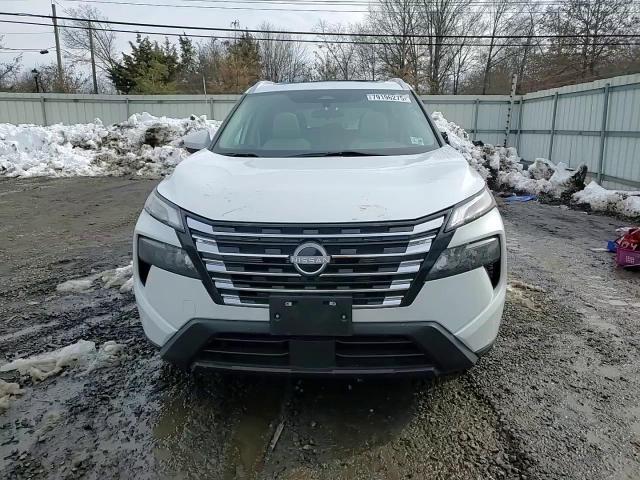 2024 Nissan Rogue Sv - zdjęcie 14