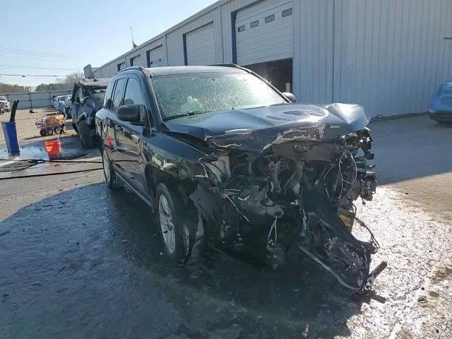 2014 Jeep Compass Sport - zdjęcie 15