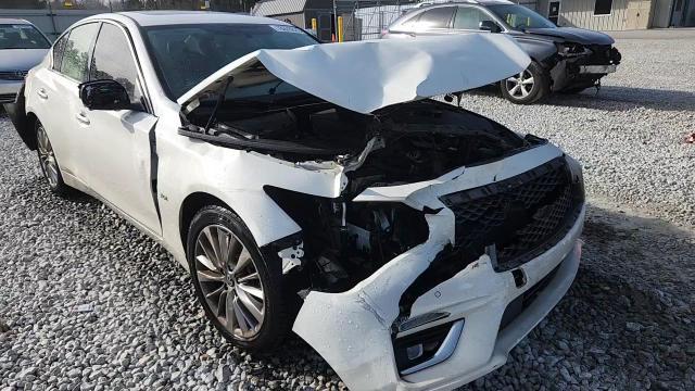 2019 Infiniti Q50 3.0T Luxe - zdjęcie 13