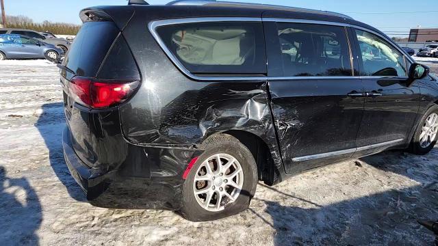 2020 Chrysler Pacifica Touring L - zdjęcie 14