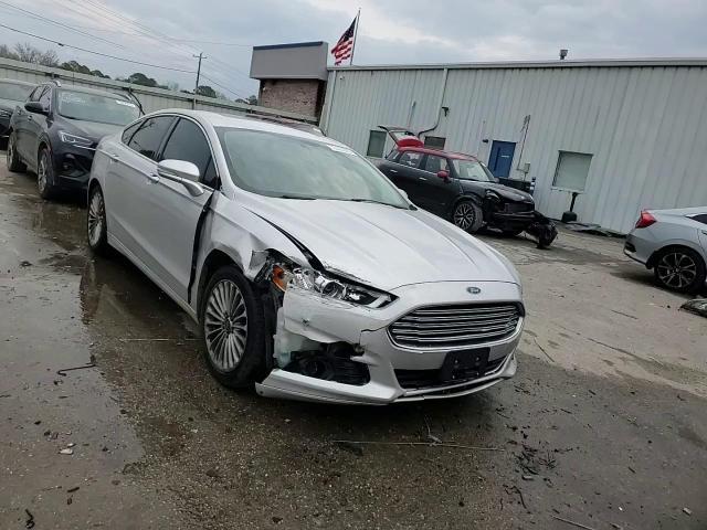 2014 Ford Fusion Titanium - zdjęcie 13