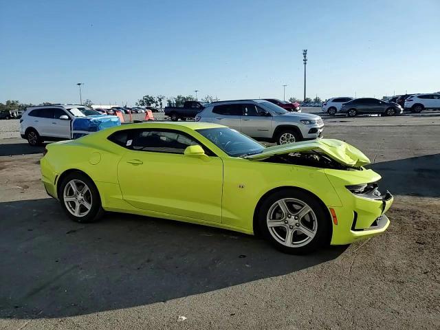 2020 Chevrolet Camaro Ls - zdjęcie 13