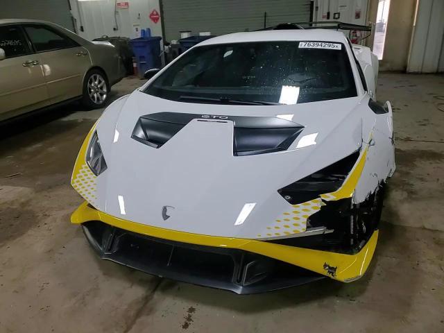2022 Lamborghini Huracan Sto - zdjęcie 14