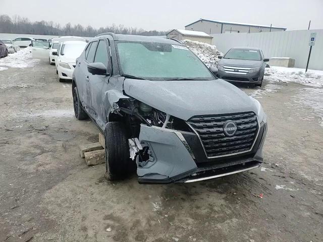 2024 Nissan Kicks Sr - zdjęcie 15