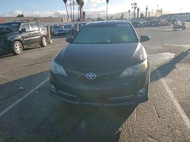 2014 Toyota Camry Se - zdjęcie 13