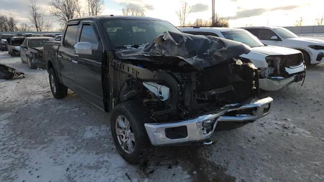 2015 Ford F150 Supercrew - zdjęcie 14