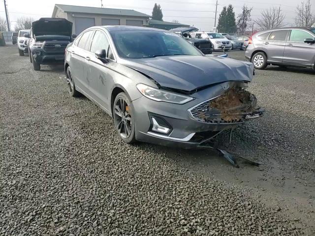 2020 Ford Fusion Titanium - zdjęcie 13