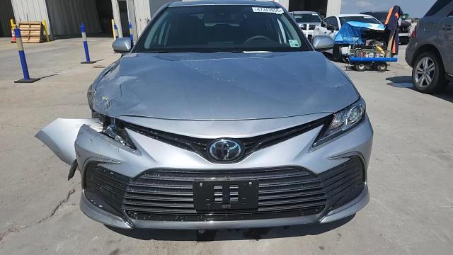 2024 Toyota Camry Le - zdjęcie 14