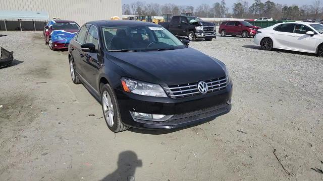 2013 Volkswagen Passat Sel - zdjęcie 14