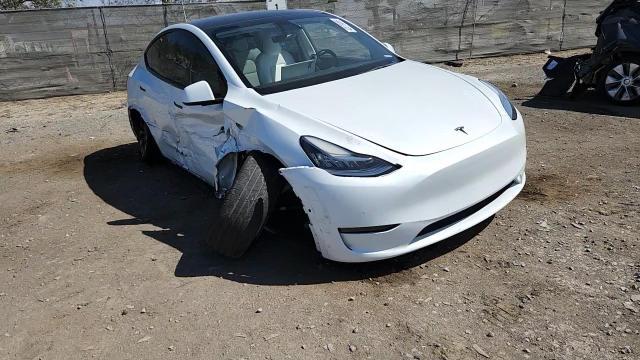 2022 Tesla Model Y - zdjęcie 13
