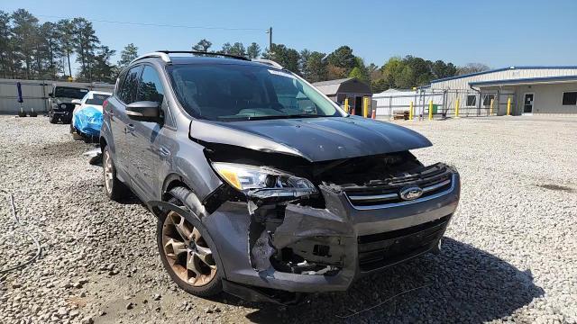 2013 Ford Escape Titanium - zdjęcie 14