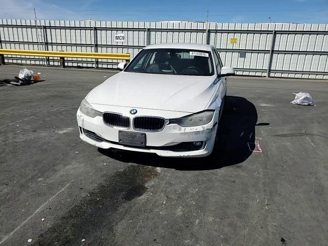 2014 BMW 328 I - zdjęcie 13