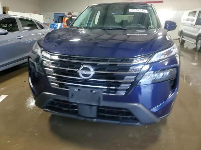 2024 Nissan Rogue Sv - zdjęcie 13