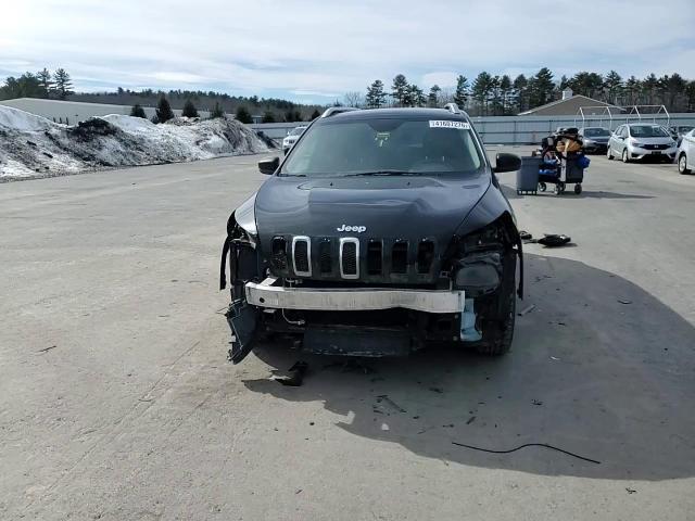 2015 Jeep Cherokee Latitude - zdjęcie 14