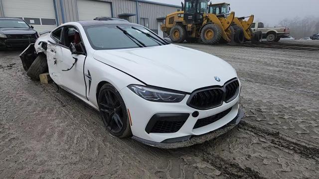 2020 BMW M8 - zdjęcie 13