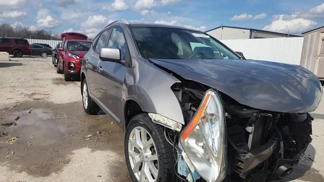 2013 Nissan Rogue S - zdjęcie 14