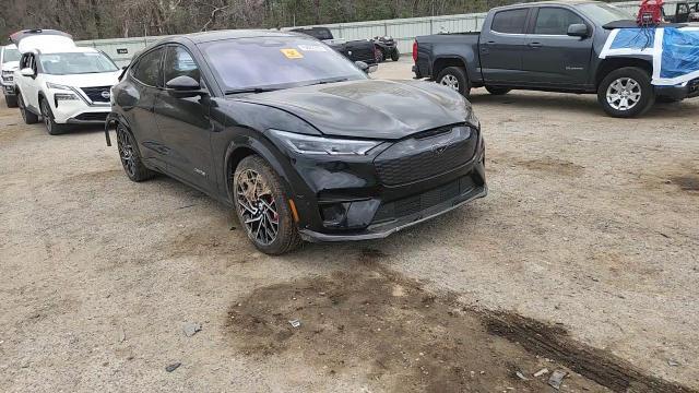 2023 Ford Mustang Mach-E Gt - zdjęcie 13