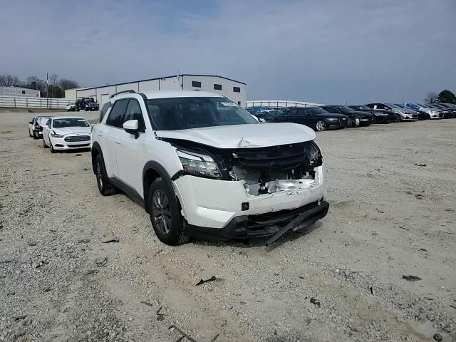 2025 Nissan Pathfinder Sv - zdjęcie 15