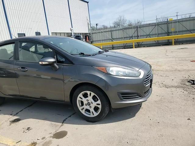 2016 Ford Fiesta Se - zdjęcie 13