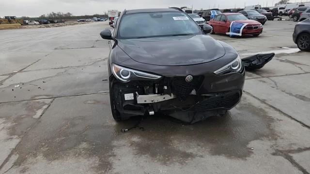 2019 Alfa Romeo Stelvio Ti - zdjęcie 14