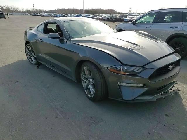 2019 Ford Mustang - zdjęcie 13