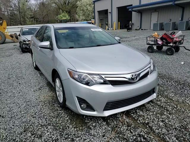 2014 Toyota Camry Le - zdjęcie 13