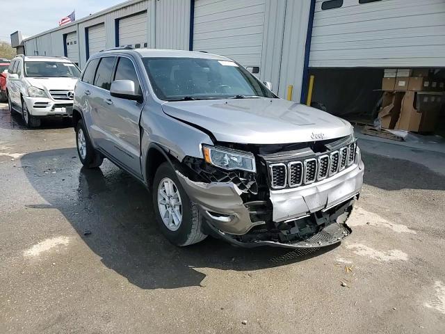 2018 Jeep Grand Cherokee Laredo - zdjęcie 14