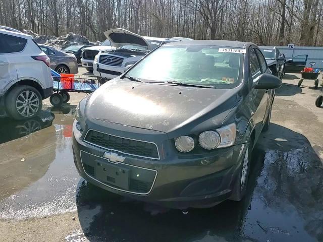 2013 Chevrolet Sonic Lt - zdjęcie 13