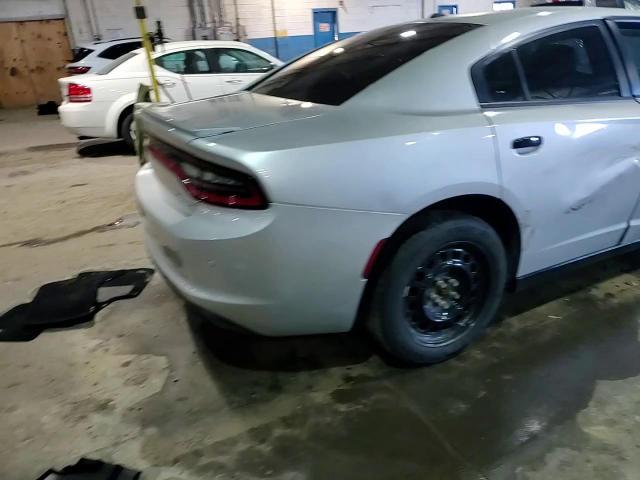 2019 Dodge Charger Police - zdjęcie 13