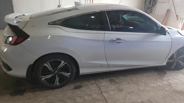 2017 Honda Civic Touring - zdjęcie 13