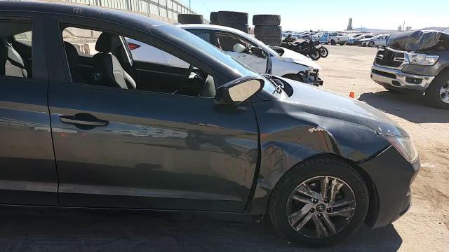 2020 Hyundai Elantra Sel - zdjęcie 13