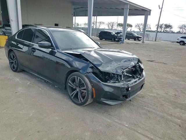 2024 BMW 330I - zdjęcie 13