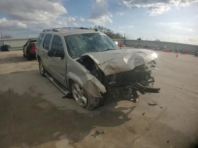 2013 Chevrolet Tahoe C1500 Ls - zdjęcie 14