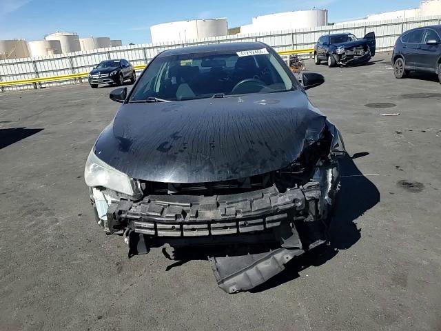 2016 Toyota Camry Hybrid Le - zdjęcie 13