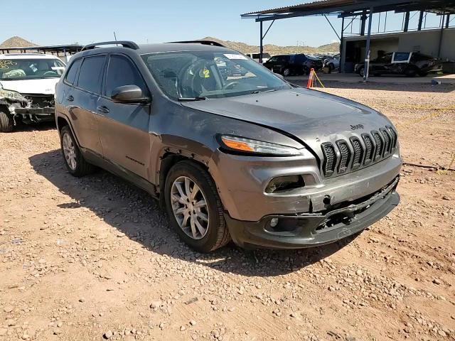 2018 Jeep Cherokee Latitude - zdjęcie 13